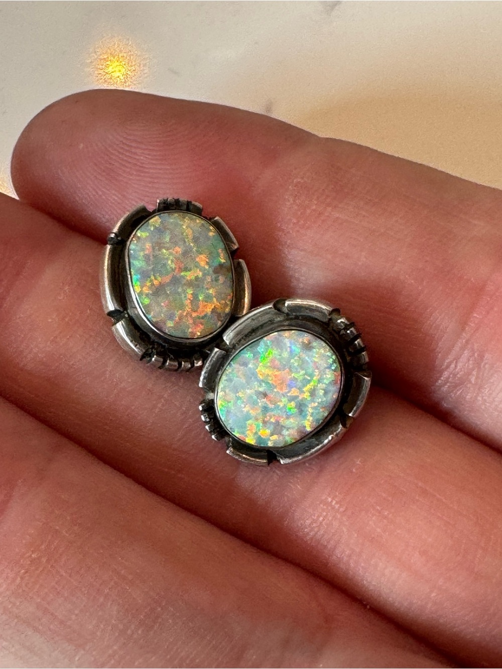 Stunning Sterling 925 Silver Vintage-Style Fire Opal Southwest stud Earrings